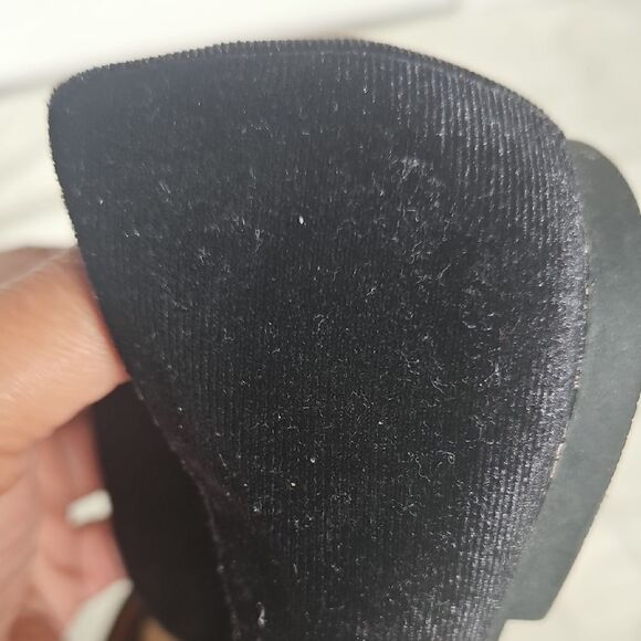 Torrid Black Women's Shoes with Floral Detail - Picture 13 of 16